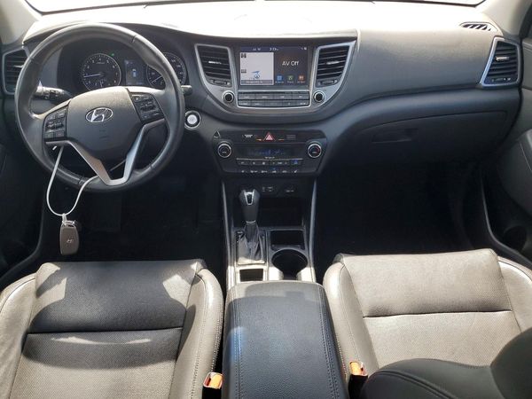 2018 HYUNDAI TUCSON