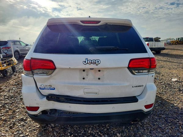 2018 JEEP GRAND CHEROKEE LAREDO 4X4