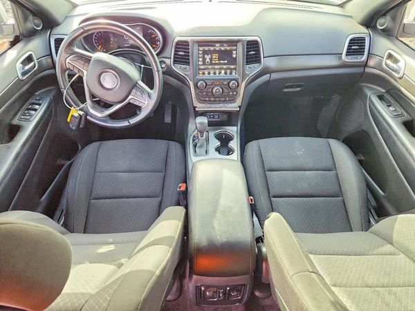 2018 JEEP GRAND CHEROKEE LAREDO 4X4
