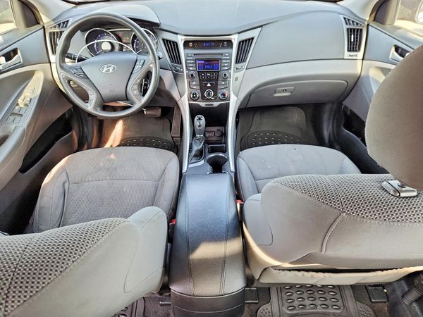 2014 HYUNDAI SONATA