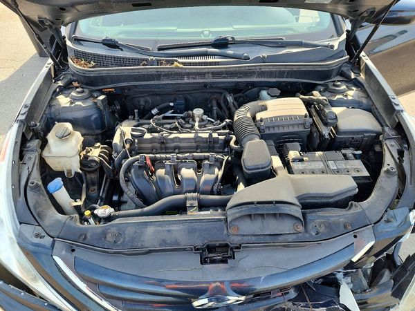 2014 HYUNDAI SONATA