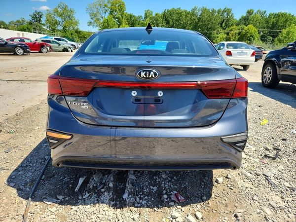 2021 KIA FORTE FE, LXS