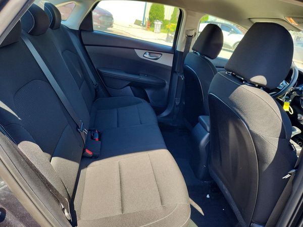 2021 KIA FORTE FE, LXS