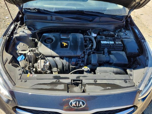 2021 KIA FORTE FE, LXS