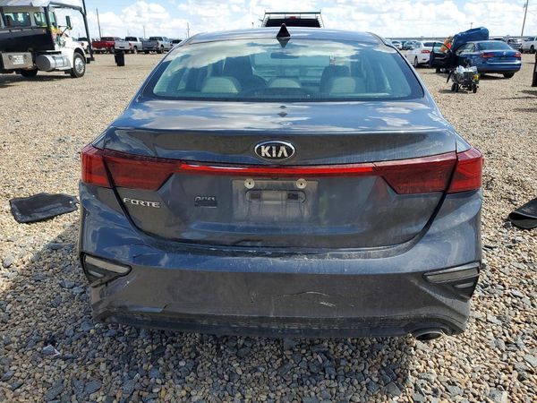 2021 KIA FORTE FE, LXS