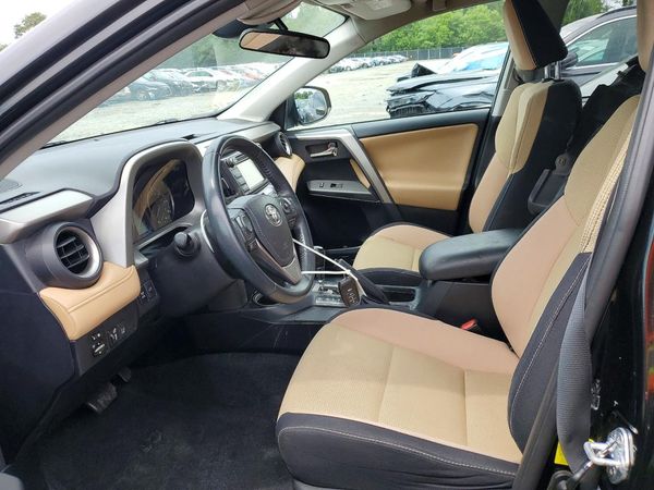 2017 TOYOTA RAV4 XLE