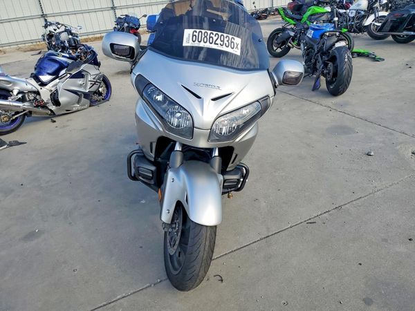 2016 HONDA GL CYCLE