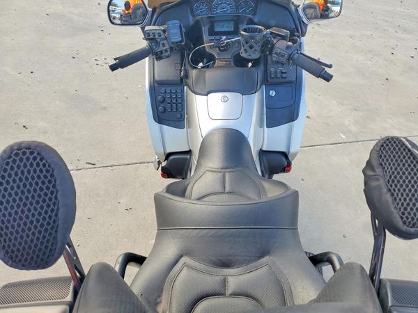 2016 HONDA GL CYCLE