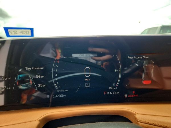 2024 CADILLAC XT4 Sport