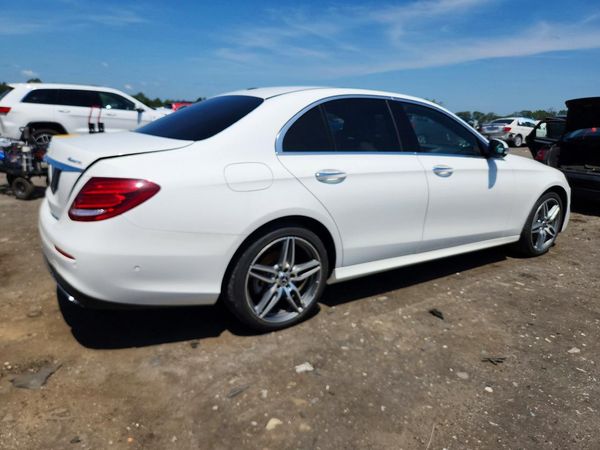 2017 MERCEDES-BENZ E E300-4M
