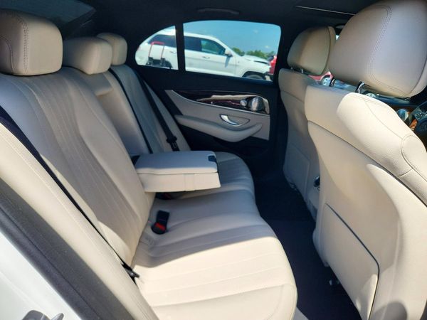 2017 MERCEDES-BENZ E E300-4M