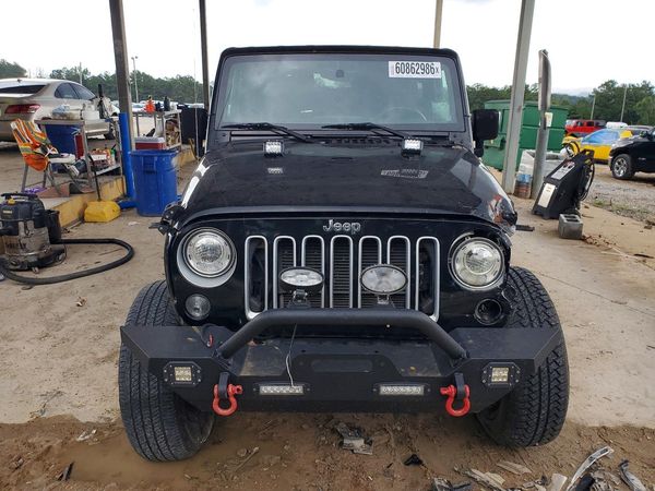 2017 JEEP WRANGLER Sahara