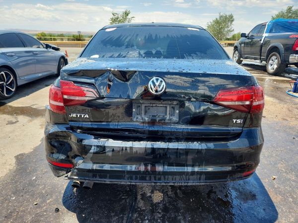 2017 VOLKSWAGEN JETTA