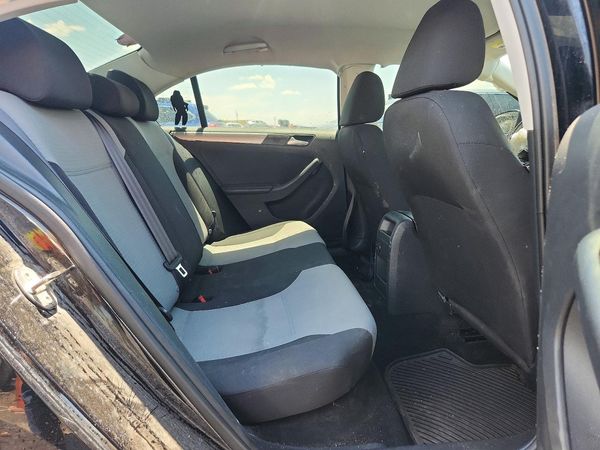 2017 VOLKSWAGEN JETTA
