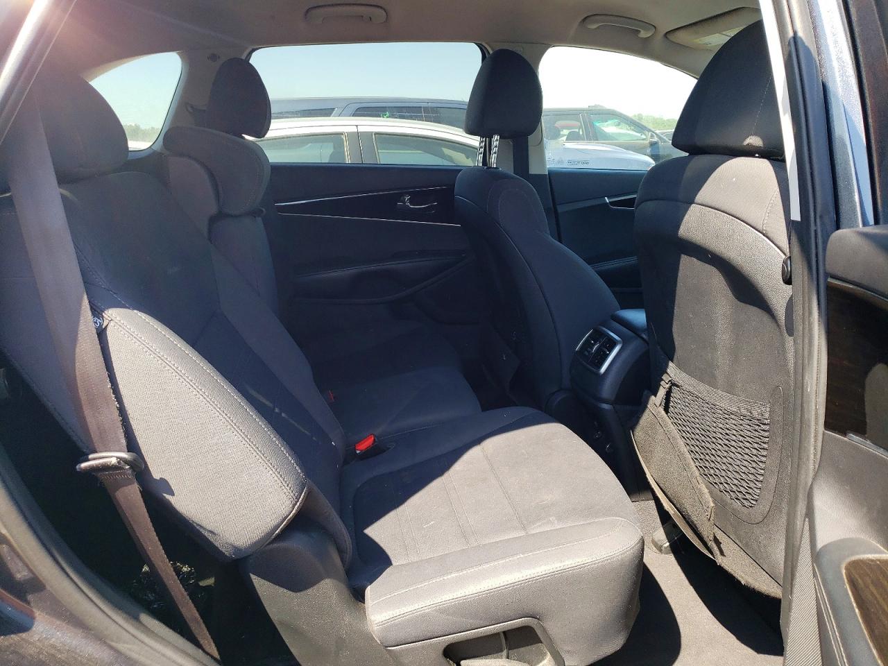 2020 KIA SORENTO L, LX, S