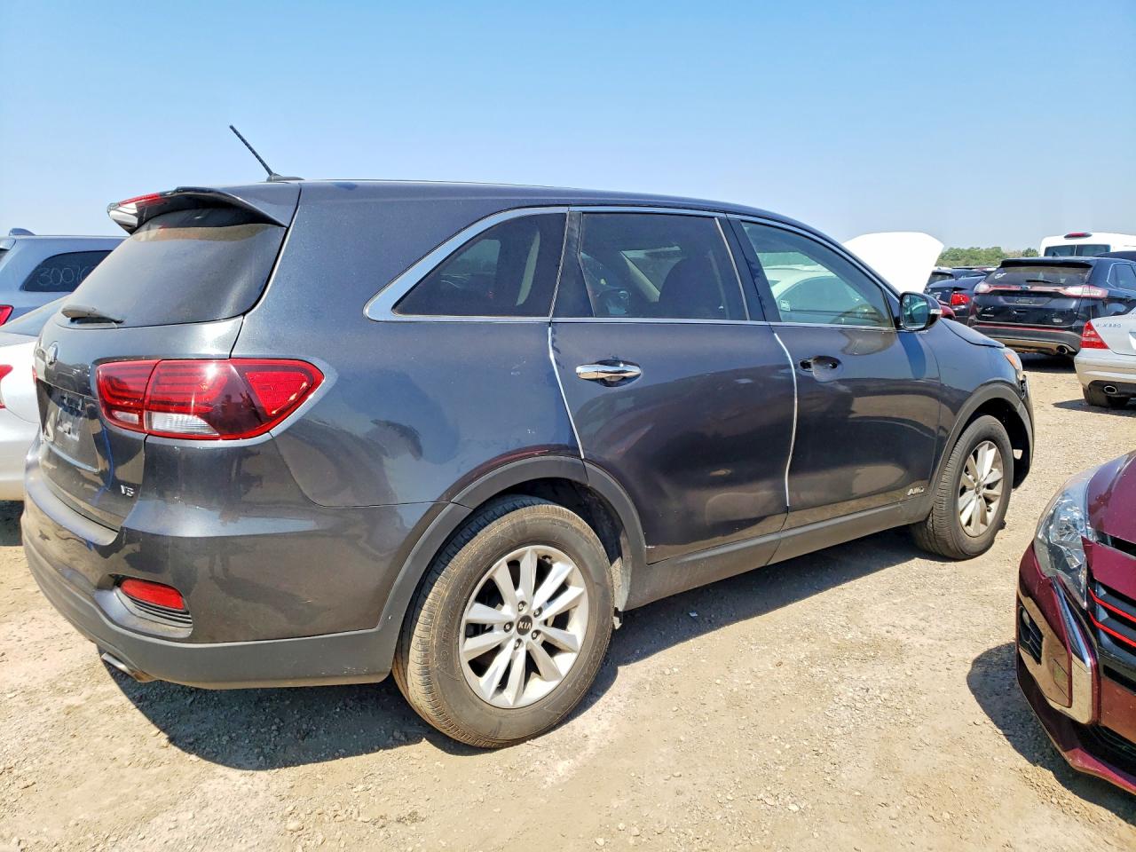 2020 KIA SORENTO L, LX, S