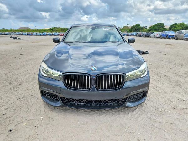 2019 BMW 740