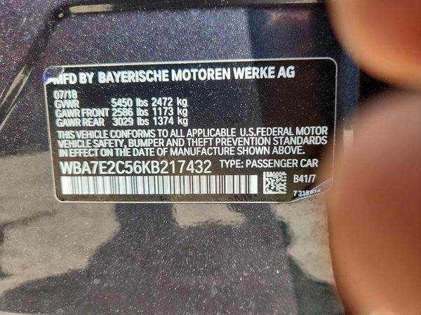 2019 BMW 740