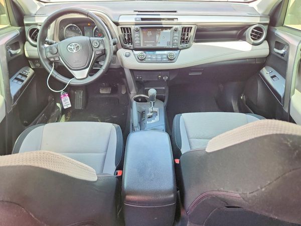 2016 TOYOTA RAV4 XLE (M Grade)