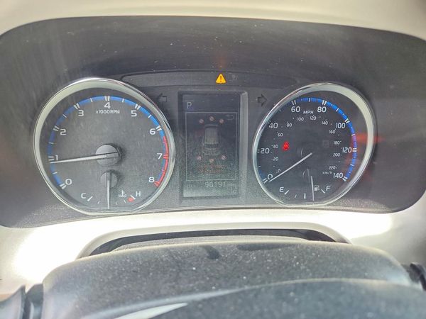 2016 TOYOTA RAV4 XLE (M Grade)