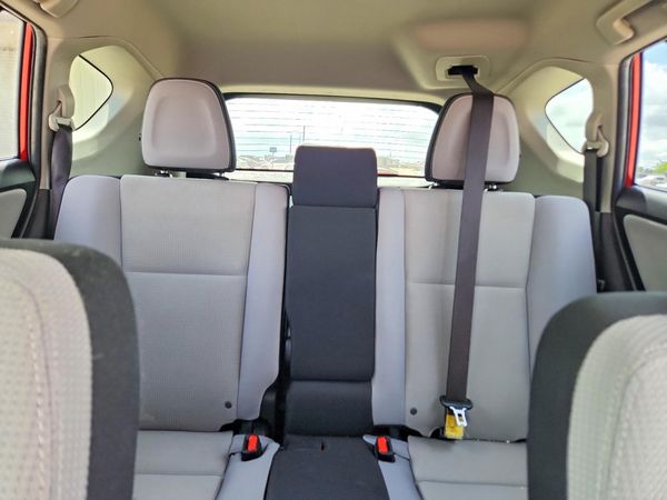 2016 TOYOTA RAV4 XLE (M Grade)