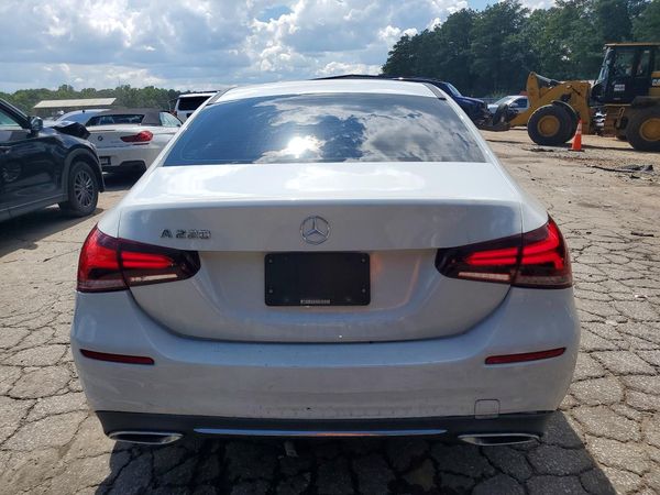 2020 MERCEDES-BENZ A A220