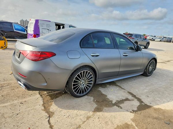 2022 MERCEDES-BENZ C C300