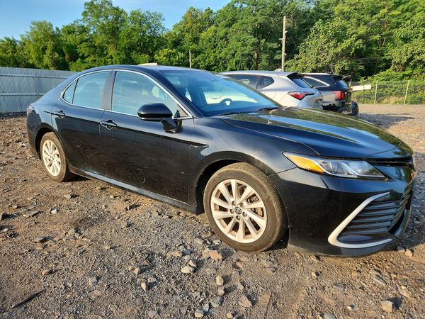 2021 TOYOTA CAMRY