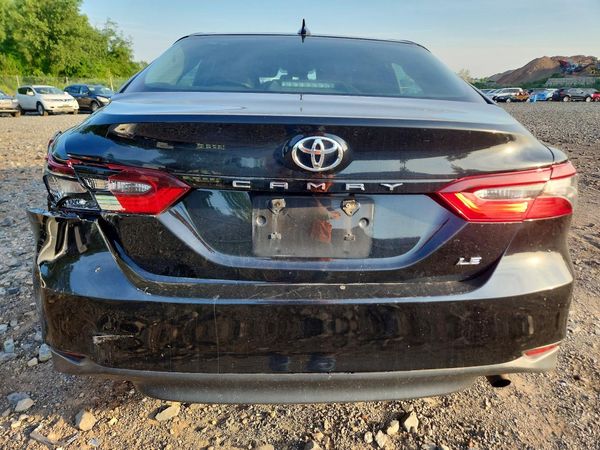 2021 TOYOTA CAMRY