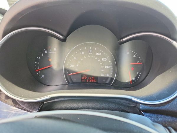 2014 KIA SORENTO Base/ LX