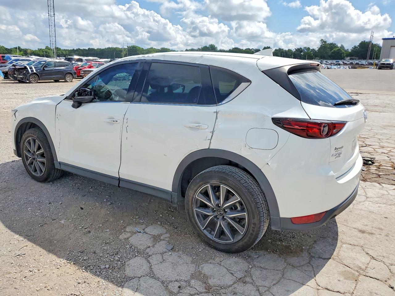 2017 MAZDA CX-5 Grand Touring