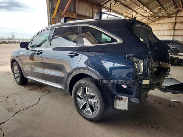2022 KIA SORENTO S
