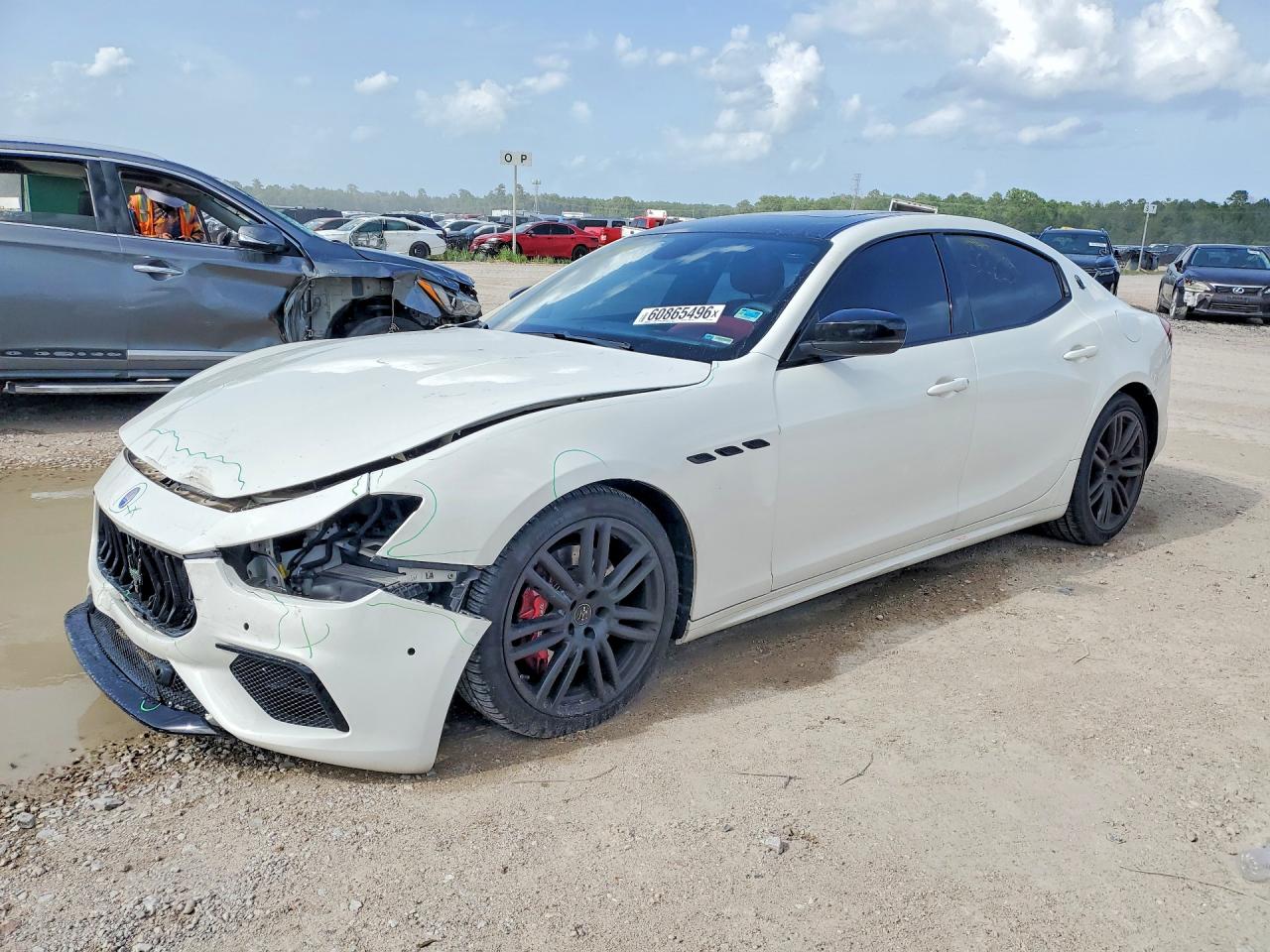 2021 MASERATI GHIBLI Base