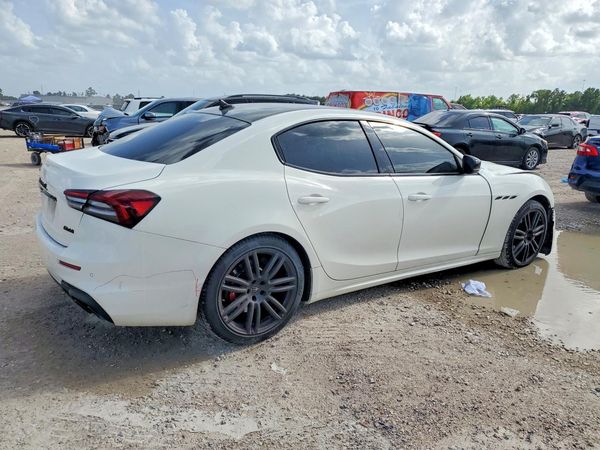 2021 MASERATI GHIBLI Base