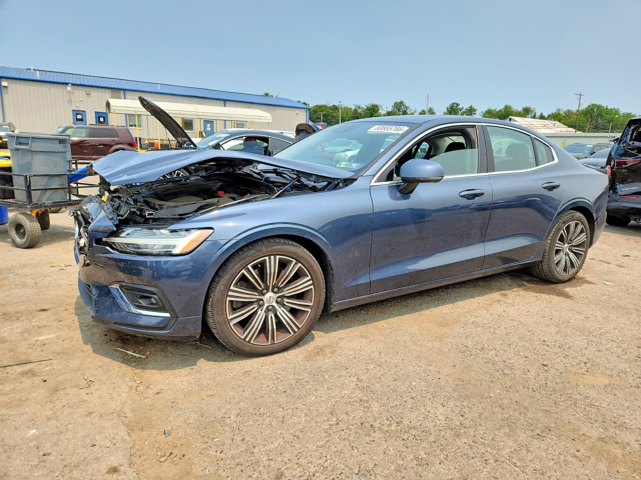 2019 VOLVO S60