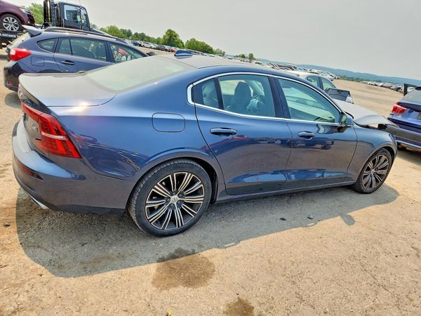 2019 VOLVO S60