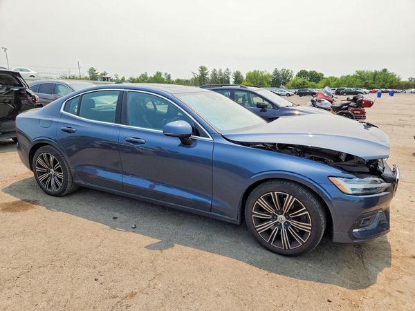 2019 VOLVO S60
