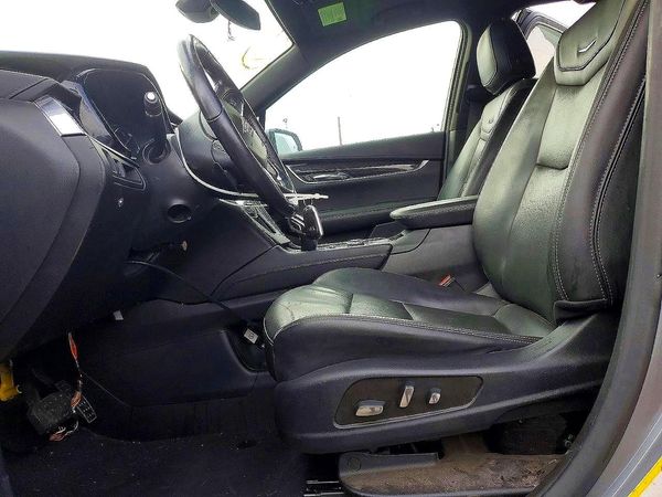 2022 CADILLAC XT6 Premium Luxury