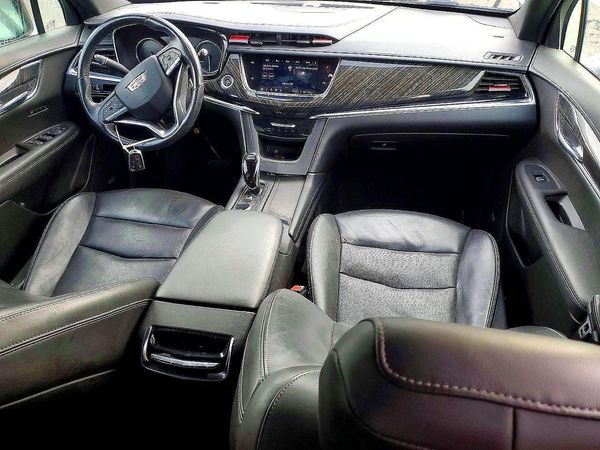 2022 CADILLAC XT6 Premium Luxury
