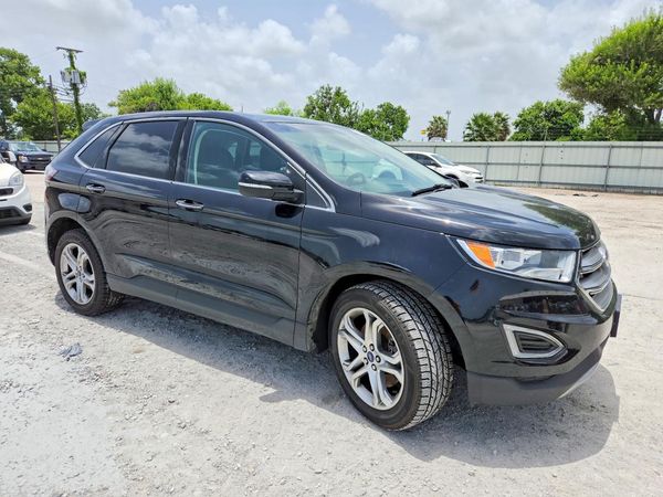 2017 FORD EDGE Titanium — Passenger 3/4