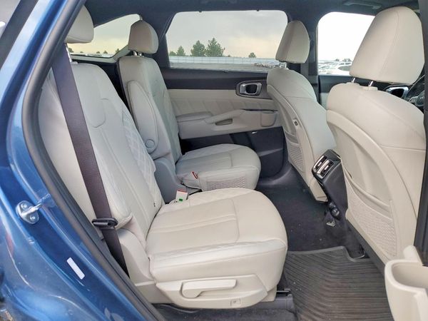 2025 KIA SORENTO SX-P