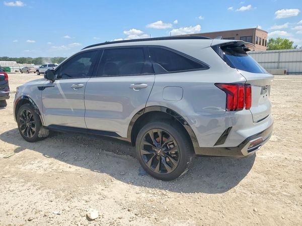 2023 KIA SORENTO