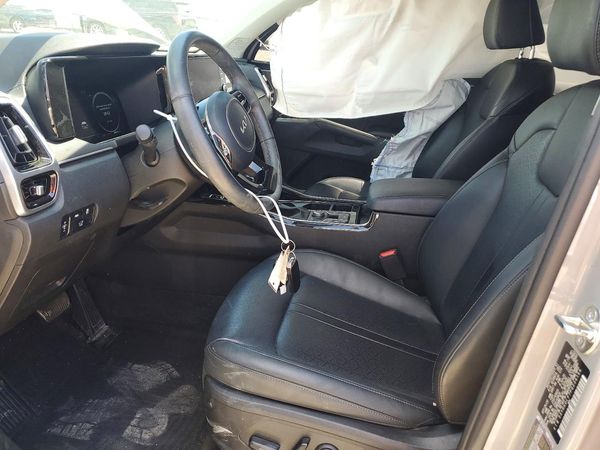 2023 KIA SORENTO
