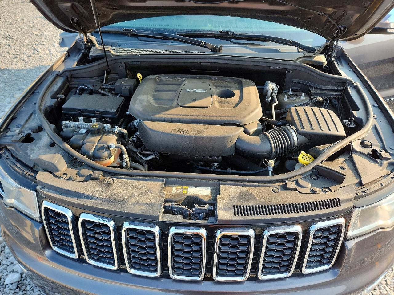 2019 JEEP GRAND CHEROKEE LIMITED 4X4