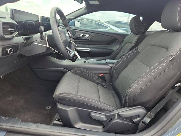 2024 FORD MUSTANG I4