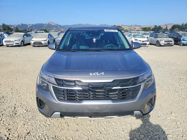 2024 KIA SELTOS LX