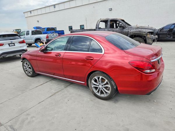 2016 MERCEDES-BENZ C C300