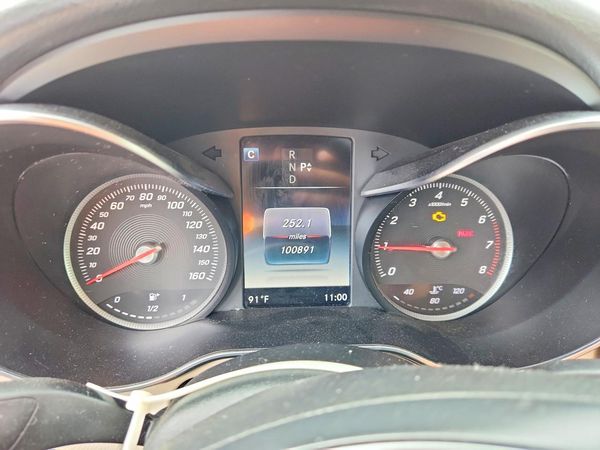 2016 MERCEDES-BENZ C C300