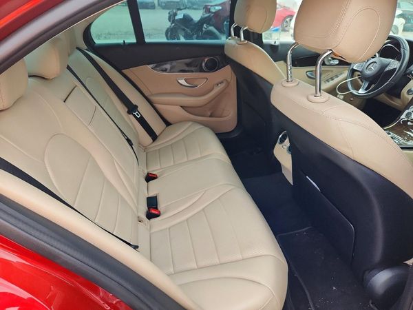 2016 MERCEDES-BENZ C C300