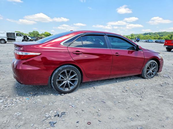2016 TOYOTA CAMRY